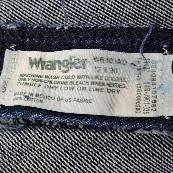 2/$30 Wrangler Blues Relaxed Fit Jeans Size 12 | Classic & Comfortable Denim - Picture 6 of 10